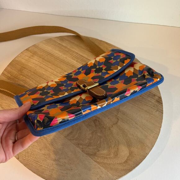 Fossil Bright Printed Indie Floral Slim Medium Crossbody Bag - Picture 4 of 14